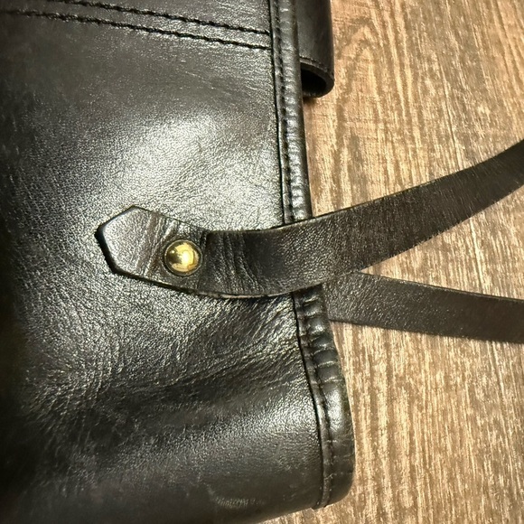 Banana Republic EUC Black Leather Tote Bag - Picture 7 of 16
